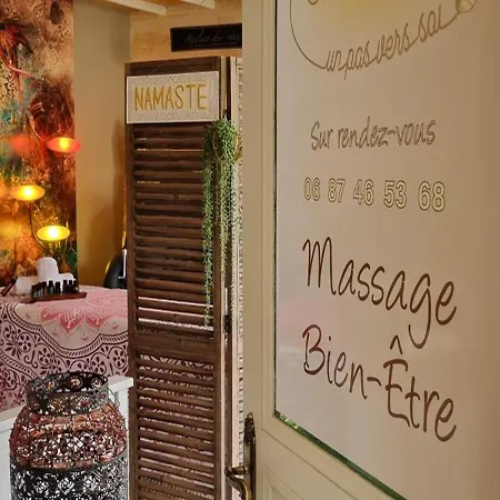 DOMAINE DES PIERRES PRECIEUSES - Demeure de Charme - Grand Standing - 15 pers - Spa - Massages - Détente et Bien-être - 30' Bordeaux Vakantiehuis