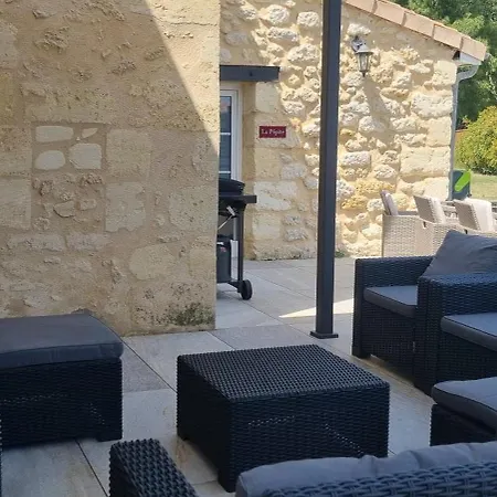 Domaine Des Pierres Precieuses - Sejour Signature A La Campagne - Chic & Charme - Grand Standing - Climatisation - 15 Pers - - Massages - Proche Bordeaux Vakantiehuis