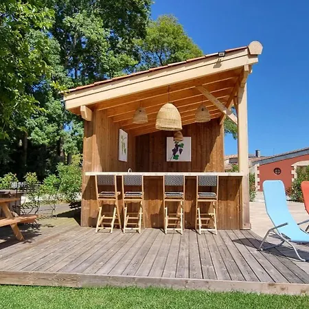 Domaine Des Pierres Precieuses - Sejour Signature A La Campagne - Chic & Charme - Grand Standing - Climatisation - 15 Pers - - Massages - Proche Bordeaux